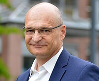 Dr. Martin Sommer